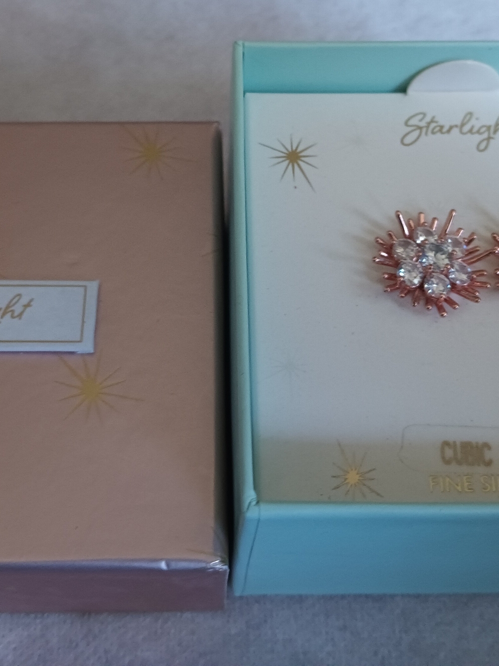 CUBIC ZIRCONIA SNOWFLAKE STUDS